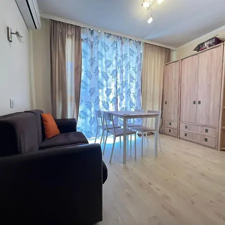Roma Apartaments&spa Несебир